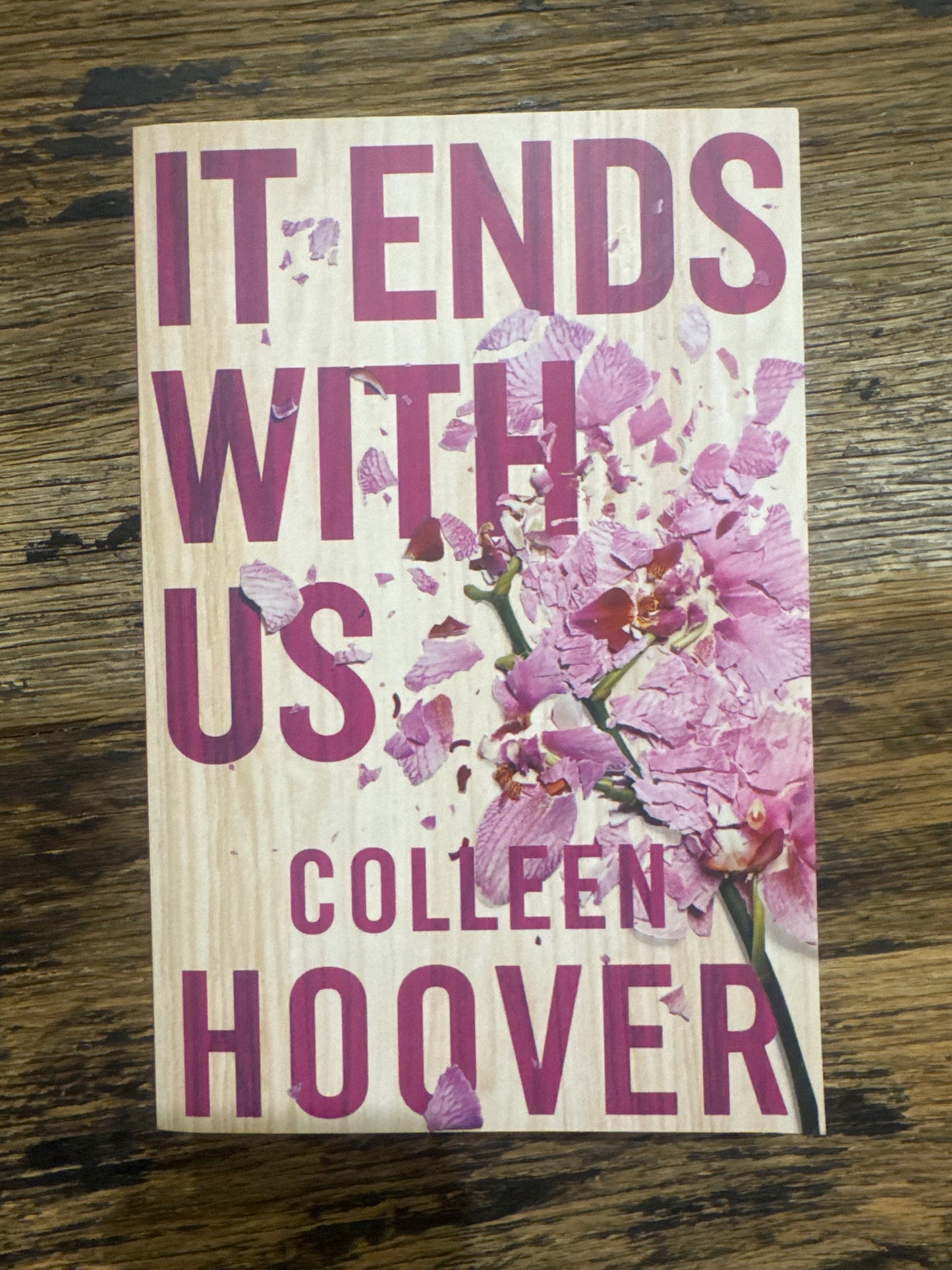 It Ends With Us by Colleen Hoover